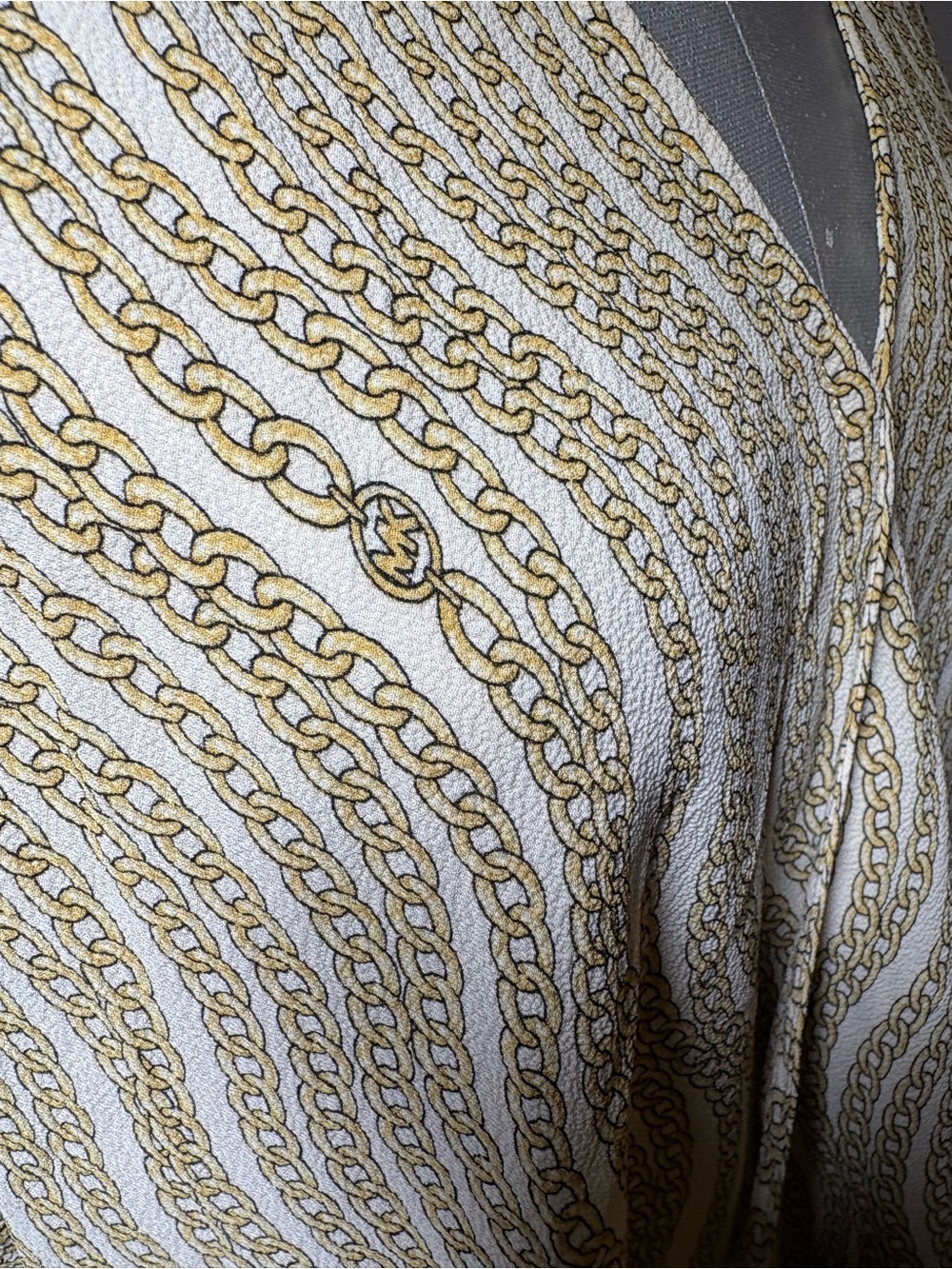 MICHAEL Michael Kors Gold Chain Print Faux Wrap Top L Quiet Luxury 3/4 Sleeve - Picture 7 of 12